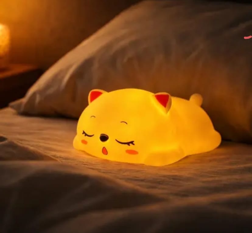Adorable Sleepy Cat Silicone LED Lamp (Tap Control & USB Rechargeable) - Image 1